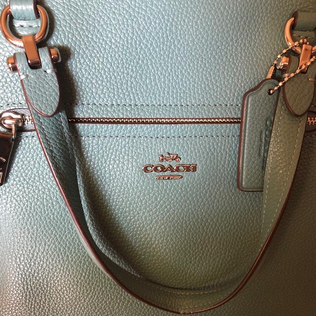 COACH(コーチ)の⭐️コーチ　ショルダーバッグ⭐️ レディースのバッグ(ショルダーバッグ)の商品写真