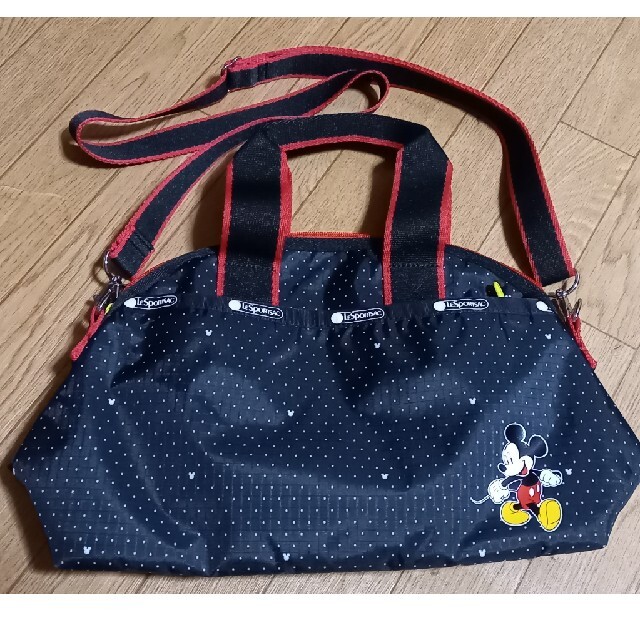 LeSportsac(レスポートサック)のレスポートサック　ミッキーマウス　ショルダーバッグ レディースのバッグ(ショルダーバッグ)の商品写真