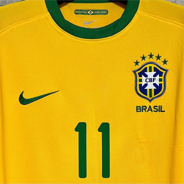 NIKE(ナイキ)の【美品！】2010 ブラジル代表 ♯11 ネイマール【M】 スポーツ/アウトドアのサッカー/フットサル(ウェア)の商品写真