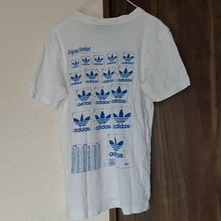 アディダス(adidas)のadidas　アディダス　Tシャツ　カットソー　白　ブルー(Tシャツ(半袖/袖なし))