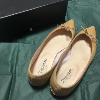 レペット(repetto)の最終価格♪レペット ポインテッドトゥ ベージュパンプス38 フラットシューズ(バレエシューズ)