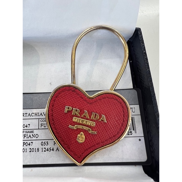 PRADA(プラダ)の箱あり　PRADA キーチェーン　キーケース レディースのファッション小物(キーケース)の商品写真