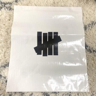 アンディフィーテッド(UNDEFEATED)のUNDEFEATED ショップ袋(ボディーバッグ)