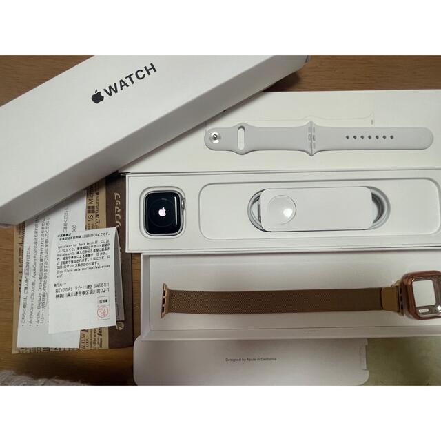 Apple Watch SE GPSモデル 40mm シルバーアルミニウムケース Apple Watch SE GPSモデル 40mm シルバーアルミニウムケース