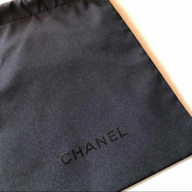 CHANEL(シャネル)のCHANEL♡保存袋　巾着袋　ポーチ レディースのバッグ(ショップ袋)の商品写真
