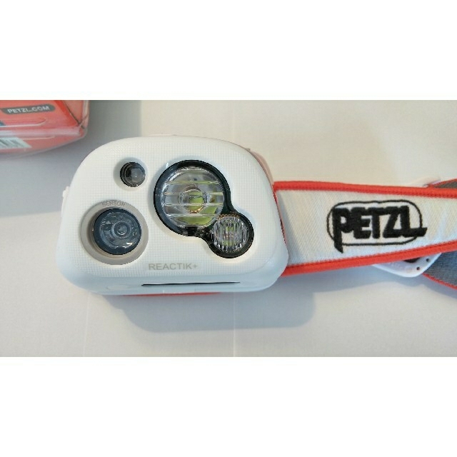 PETZL(ペツル)のPETZL (ペツル) REACTIK+　E95H　登山ライト スポーツ/アウトドアのアウトドア(登山用品)の商品写真