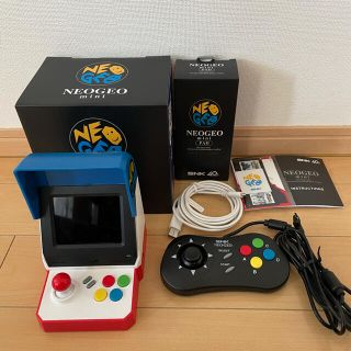 ネオジオ(NEOGEO)のSNK NEOGEO mini （ネオジオミニ）本体　コントローラー付属(家庭用ゲーム機本体)