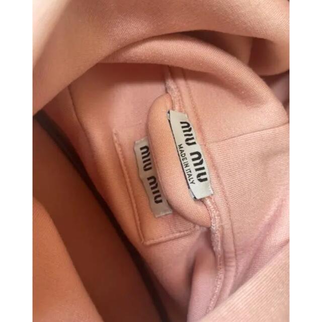 MIU MIU - MIUMIUパーカーの通販 by ゆりたろす's shop|ミュウ MIU MIU - MIUMIUパーカーの通販 by ゆりたろす's shop|ミュウ