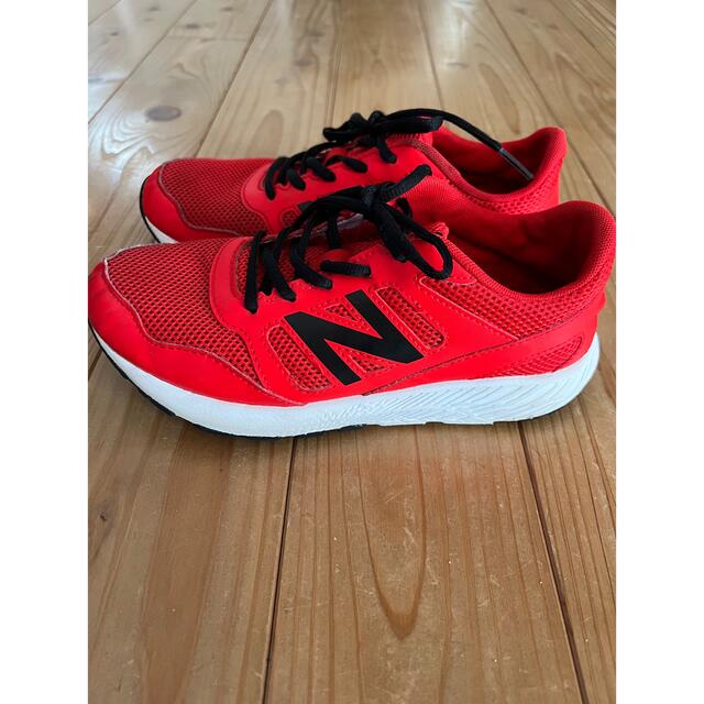 New Balance(ニューバランス)のニューバランス570 22.5センチ キッズ/ベビー/マタニティのキッズ靴/シューズ(15cm~)(スニーカー)の商品写真