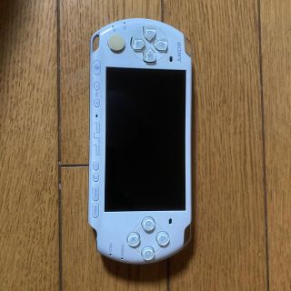 プレイステーションポータブル(PlayStation Portable)のpsp-3000 ホワイト(携帯用ゲーム機本体)