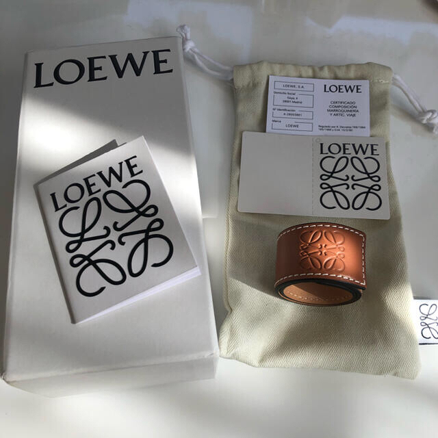 LOEWE スラップブレスレット スモール タン 【現金特価】 10290円引き