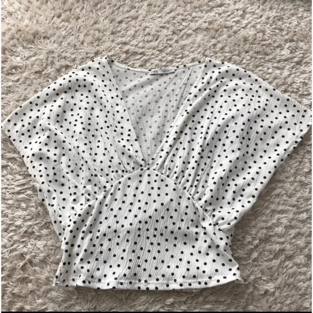 ZARA(ザラ)のzara  ドット柄ブラウス レディースのトップス(シャツ/ブラウス(半袖/袖なし))の商品写真