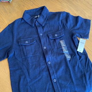 ギャップキッズ(GAP Kids)の新品★GAPネイビーシャツ130サイズ(Tシャツ/カットソー)