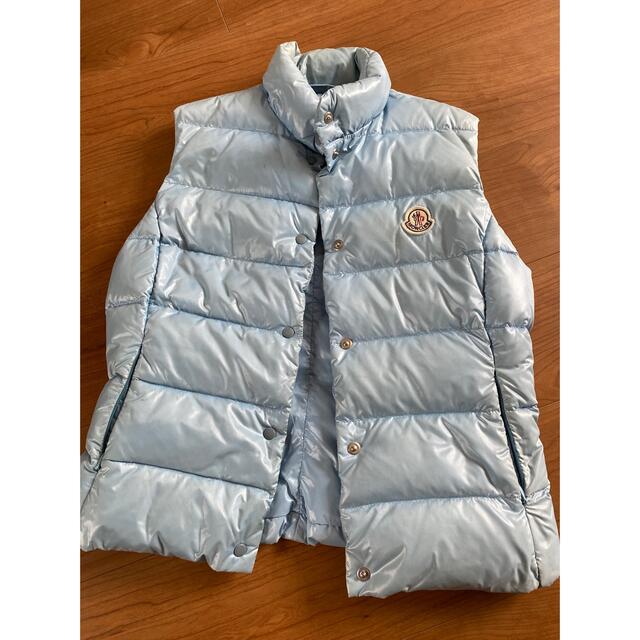 MONCLER(モンクレール)の正規　モンクレール　ダウンベスト レディースのジャケット/アウター(ダウンベスト)の商品写真