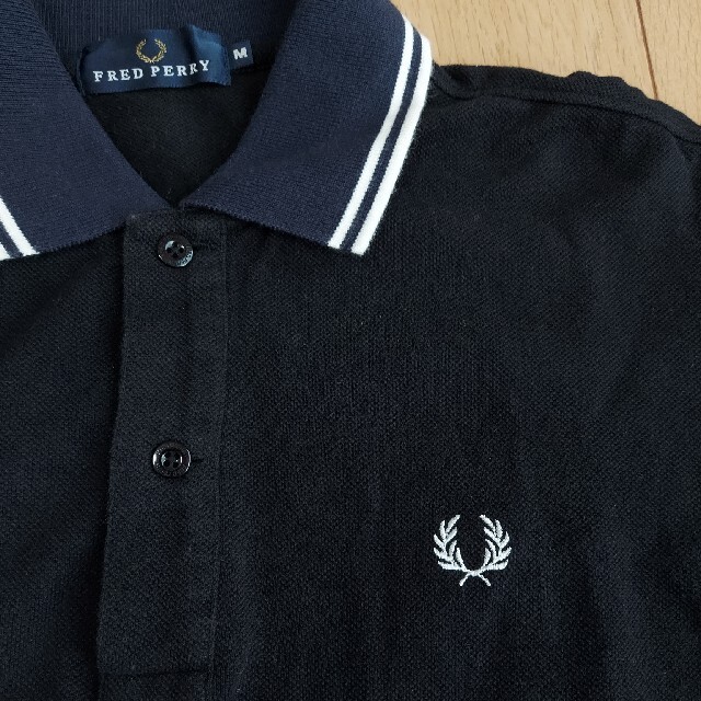 FRED PERRY(フレッドペリー)のポロシャツ　メンズM メンズのトップス(ポロシャツ)の商品写真