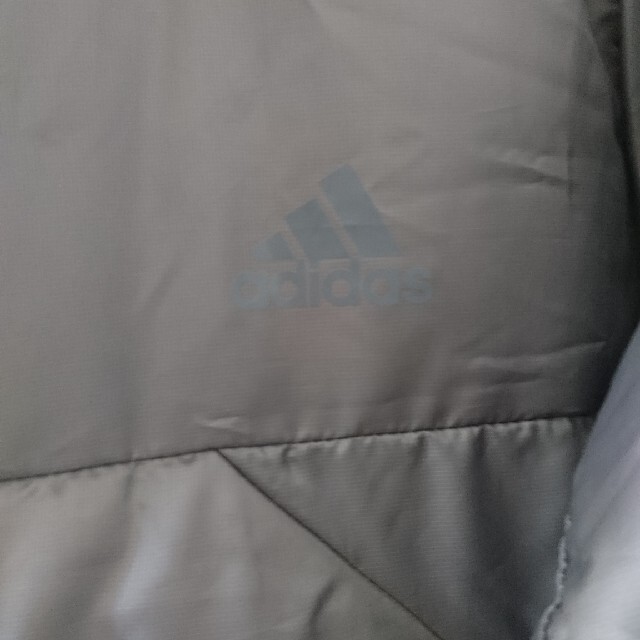 adidas(アディダス)のアディダス ダウン ジャケット パーカー メンズ メンズのジャケット/アウター(ダウンジャケット)の商品写真