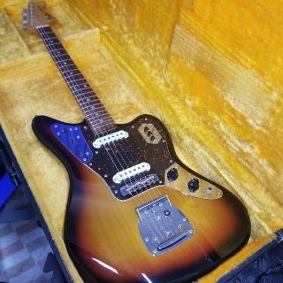 フェンダー(Fender)の【タニヤン様専用】Fender japan jaguar(エレキギター)