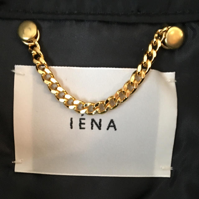 IENA(イエナ)のIＥNA完売、黒コクーンダウンコート定価4万38美品 レディースのジャケット/アウター(ダウンコート)の商品写真