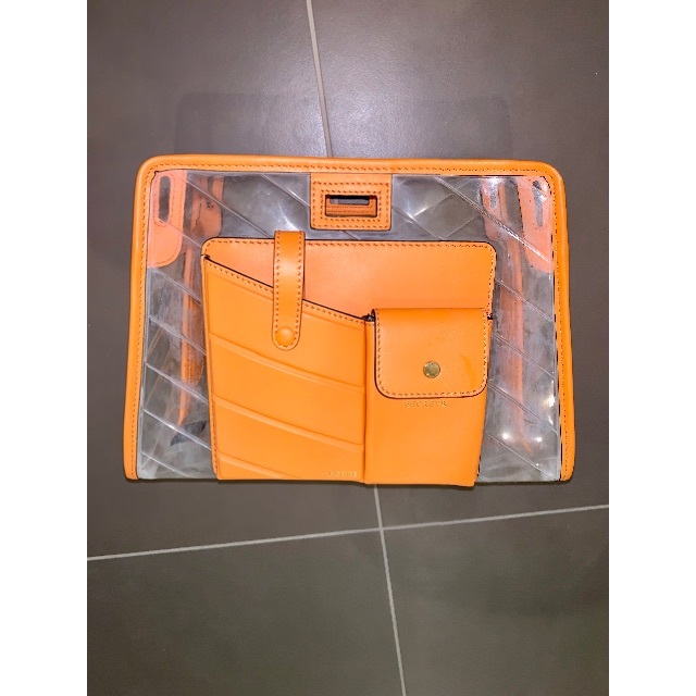 FENDI - フェンディ　ビニールバッグ