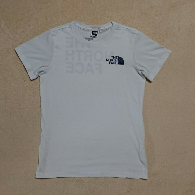 THE NORTH FACE(ザノースフェイス)のノースフェイス バックプリント Tシャツ レディース Lサイズ レディースのトップス(Tシャツ(半袖/袖なし))の商品写真
