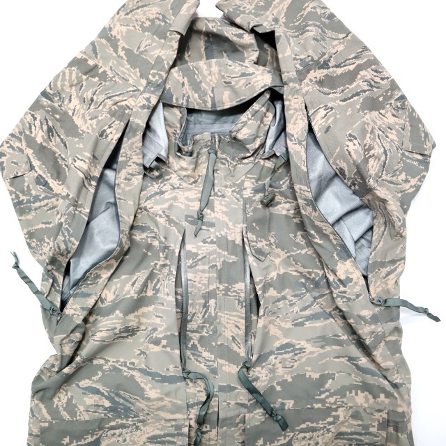 ビンテージ USAF APEC タイガーストライプ ゴアテックス ジャケット メンズのジャケット/アウター(ミリタリージャケット)の商品写真