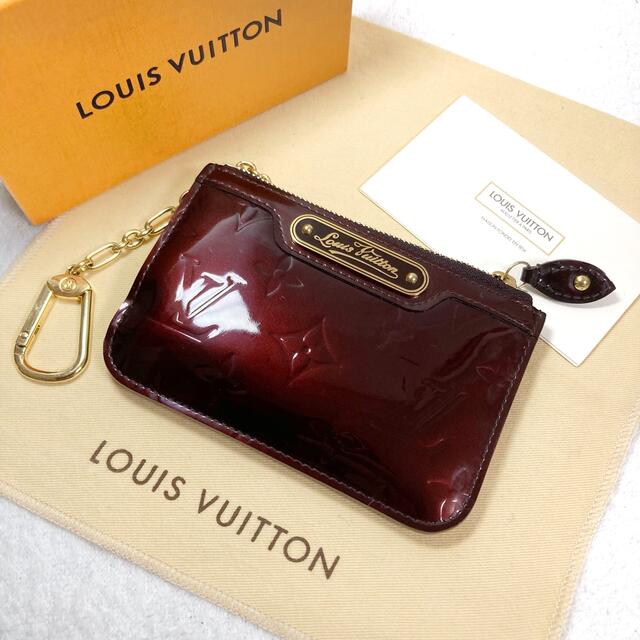 LOUIS VUITTON(ルイヴィトン)の【極美品】LOUIS VUITTON ヴェルニ アマラント ポシェットクレ レディースのファッション小物(コインケース)の商品写真