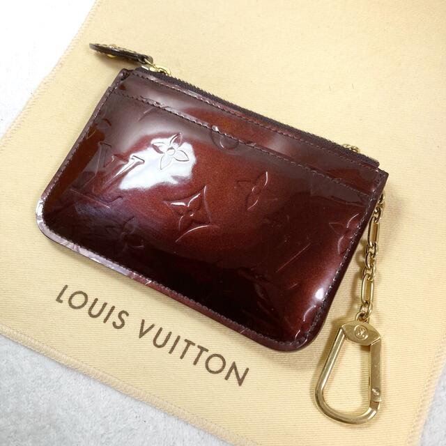 LOUIS VUITTON(ルイヴィトン)の【極美品】LOUIS VUITTON ヴェルニ アマラント ポシェットクレ レディースのファッション小物(コインケース)の商品写真