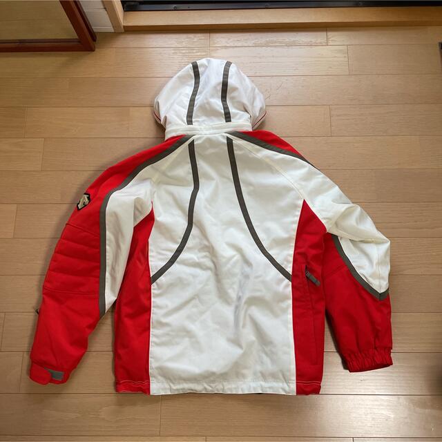 DESCENTE(デサント)のデサント オガサカチーム選手用ウェア 上下セット L/M 中古 非売品 スポーツ/アウトドアのスキー(ウエア)の商品写真