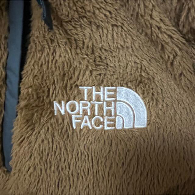 THE NORTH FACE(ザノースフェイス)のお取引中　ノースフェイス　アンタークティカバーサロフトジャケット L メンズのジャケット/アウター(その他)の商品写真