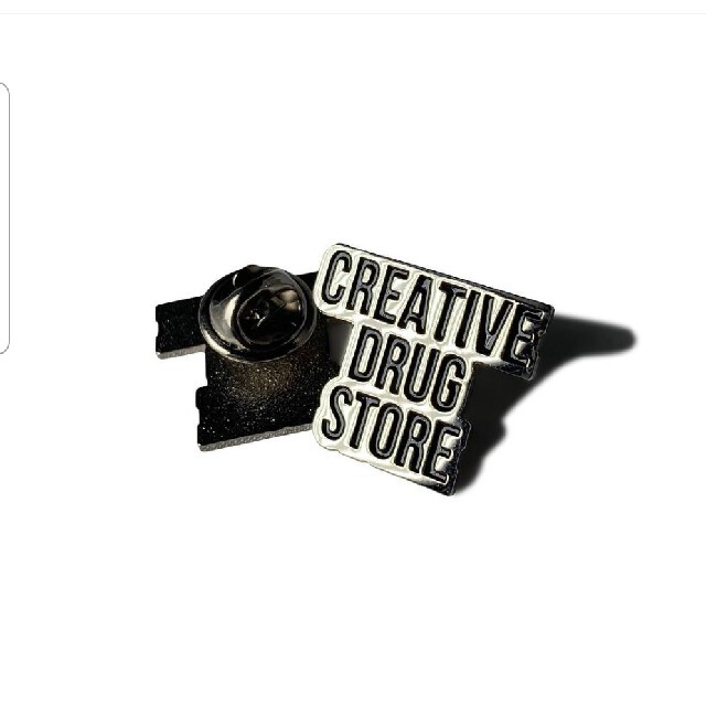 creative drug store ピンバッジ