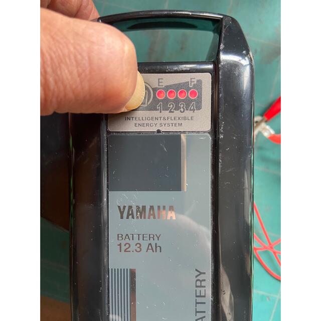 YAMAHA電動自転車バッテリー12.3aジャンク扱い - パーツ