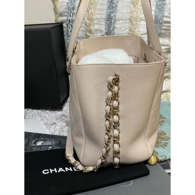 CHANEL(シャネル)のhanabara様ご専用💕CHANEL  2way トートバッグ💕 レディースのバッグ(トートバッグ)の商品写真