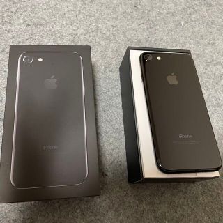 Apple iPhone 7 32GB SIMフリー 黒 バッテリー100%