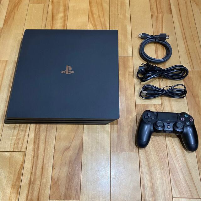 PlayStation4(プレイステーション4)のPlayStation 4 PS4 Pro 1TB エンタメ/ホビーのゲームソフト/ゲーム機本体(家庭用ゲーム機本体)の商品写真