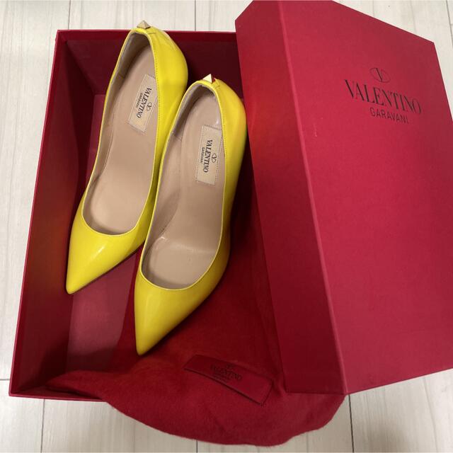 VALENTINO♡パンプス　イエロー