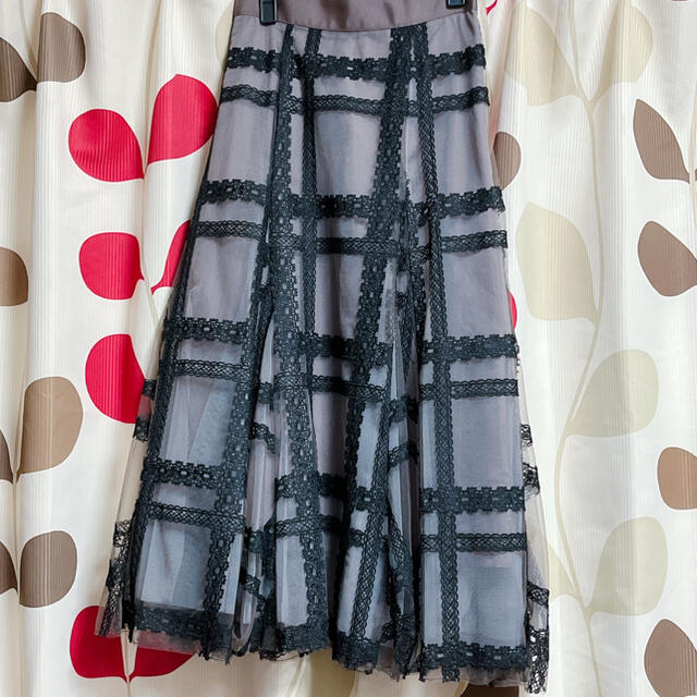 SNIDEL(スナイデル)のスナイデル　チュールエンブロイダリースカート レディースのスカート(ロングスカート)の商品写真