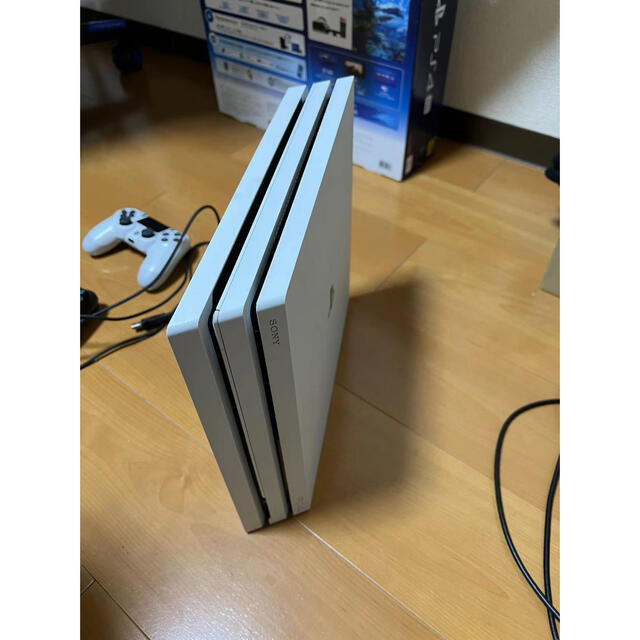 Ps4pro 1TB CUH-7100B B02 ホワイト ドライブ付き