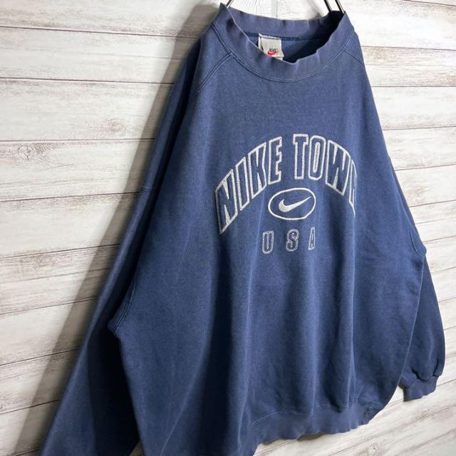 NIKE - 【USA製!!】ナイキ ✈︎刺繍ロゴ アーチロゴ 白タグ ゆるだぼ