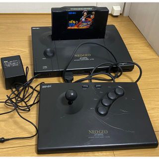 ネオジオ(NEOGEO)のNEO GEO本体(家庭用ゲーム機本体)