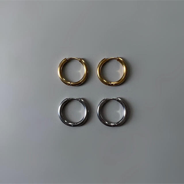 Adam et Rope'(アダムエロぺ)のStainless mini hoop pierce silver No.792 レディースのアクセサリー(ピアス)の商品写真