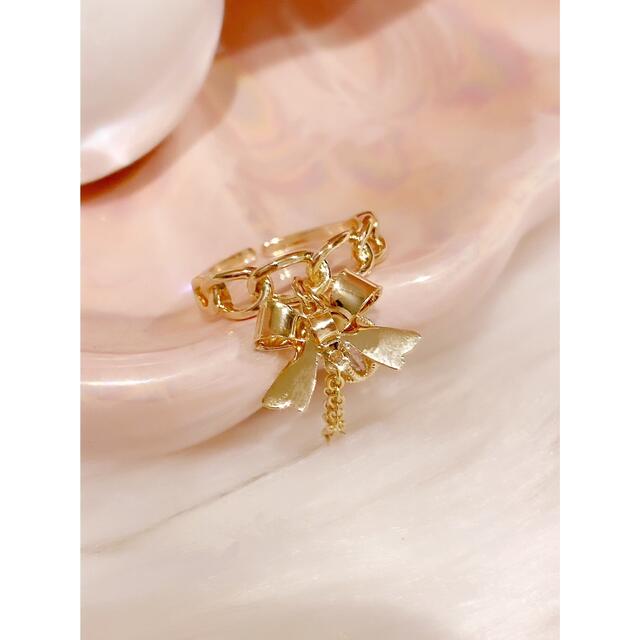 POMME d'amour ribbon chain charm ring レディースのアクセサリー(リング(指輪))の商品写真