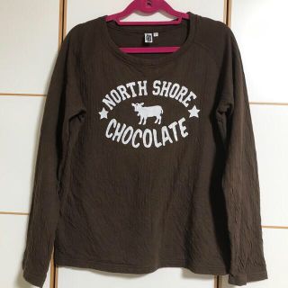 ノースショアチョコレートカンパニー(NORTH SHORE CHOCOLATE COMPANY)のカットソー　ブラウン　L(カットソー(長袖/七分))