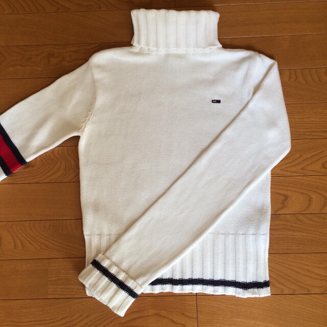 TOMMY HILFIGER(トミーヒルフィガー)のTommy Jeans のタートルニット レディースのトップス(ニット/セーター)の商品写真