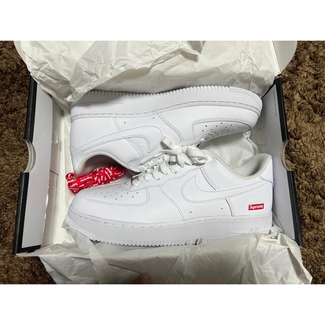 SUPREME × NIKE AIR FORCE 1 LOW WHITE