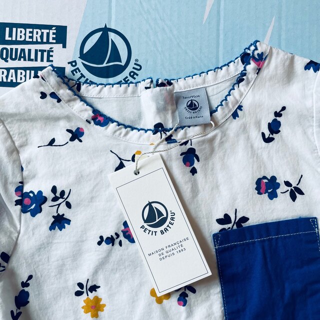 PETIT BATEAU(プチバトー)のすず様専用 キッズ/ベビー/マタニティのベビー服(~85cm)(ワンピース)の商品写真