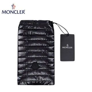 モンクレール(MONCLER)の☆再価格改定！ダウンジャケット素材のMONCLER ポーチ・小物入れ☆(ポーチ)