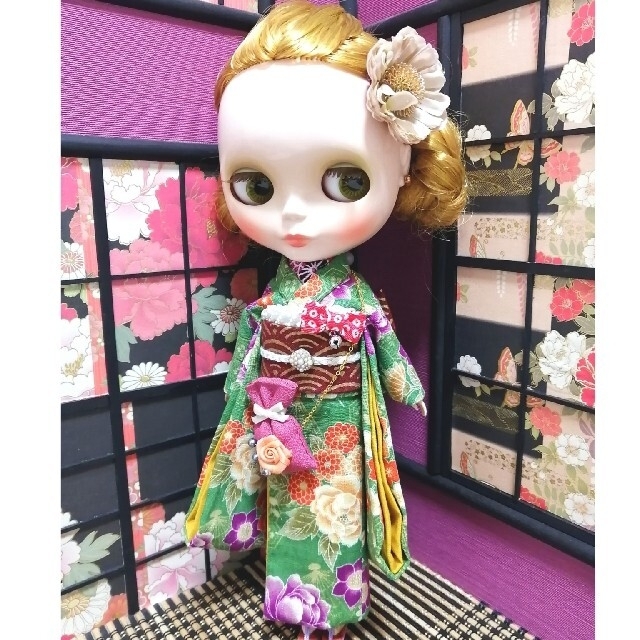 【夢人屋呉服店】ブライス　着物　一粒お花のお着物セット　桜柄　足袋・草履付き