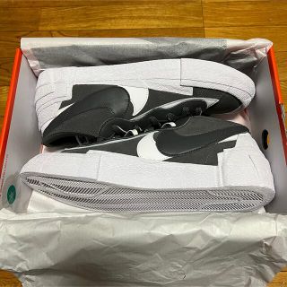 サカイ(sacai)の30 NIKE SACAI BLAZER LOW ブレイザー サカイ(スニーカー)