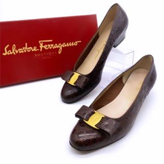 Ferragamo - 極美品✨ Salvatore Ferragamo クロコ 型押し ヴァラ