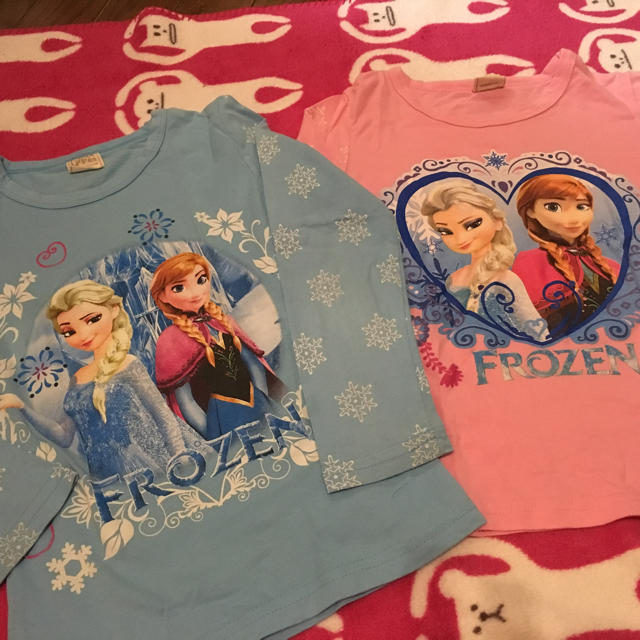 アナと雪の女王 ロンT  110 キッズ/ベビー/マタニティのキッズ服女の子用(90cm~)(Tシャツ/カットソー)の商品写真